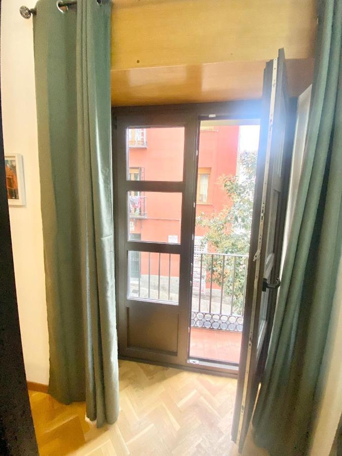 Centro Barrio Embajadores 01 Madrid Eksteriør bilde